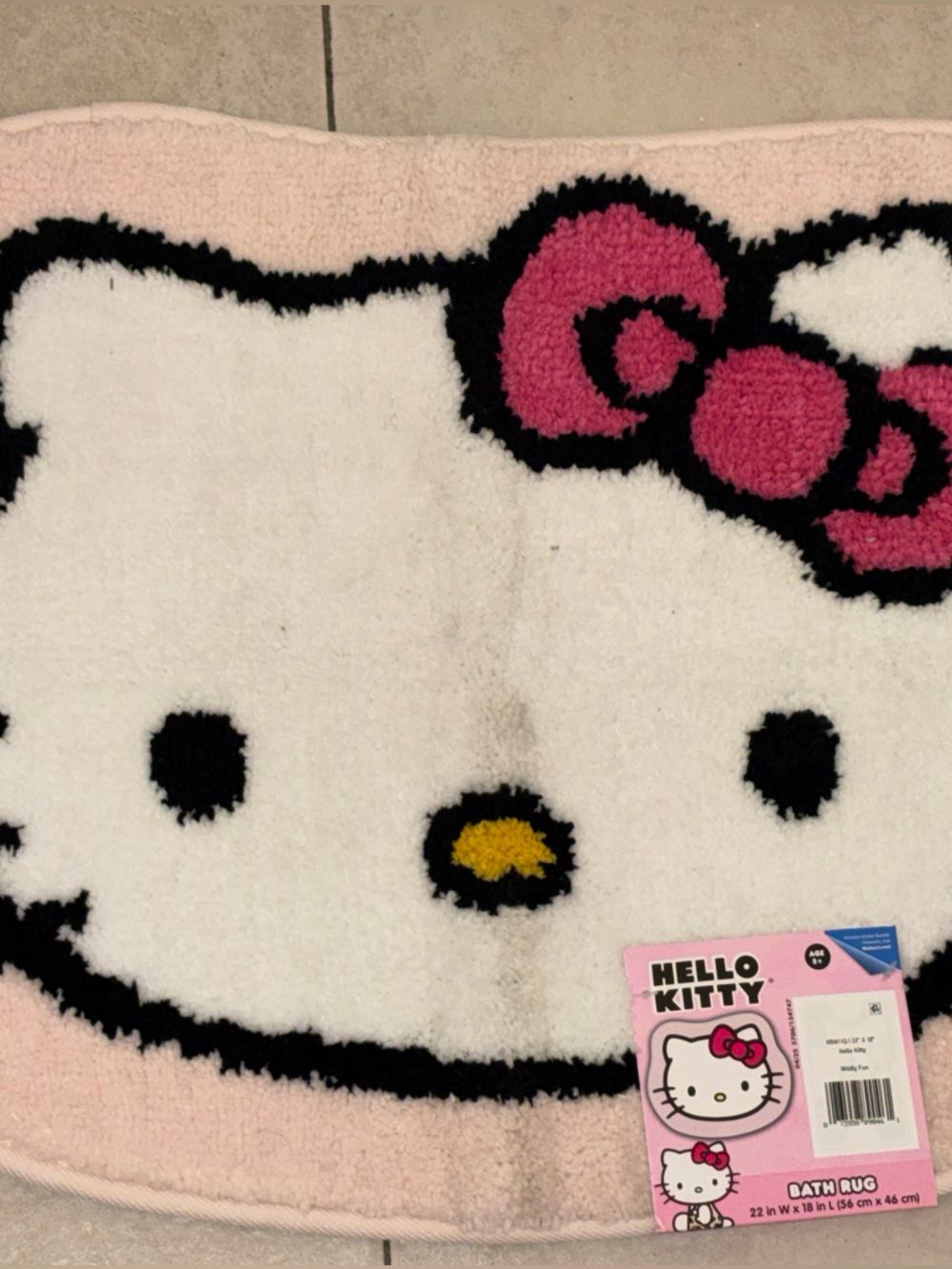 Hello Kitty White Face Rug with Pink Bow